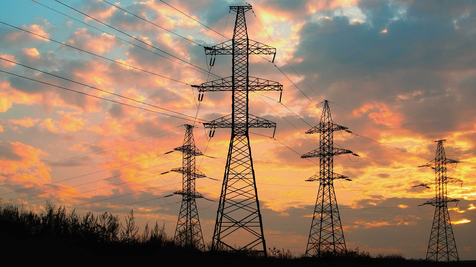 power transmission line